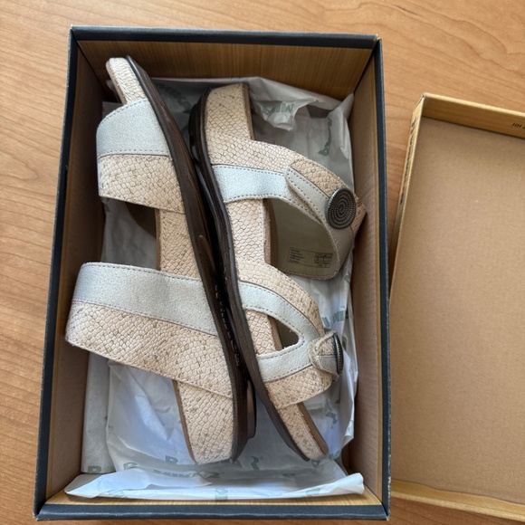 Romika Fidschi 22 Sandal in Gold Combo (Size 8) - Picture 5 of 6